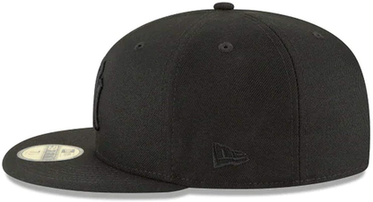 New Era 59FIFTY MLB New York Yankees Blackout Basic Fitted Cap 11591128