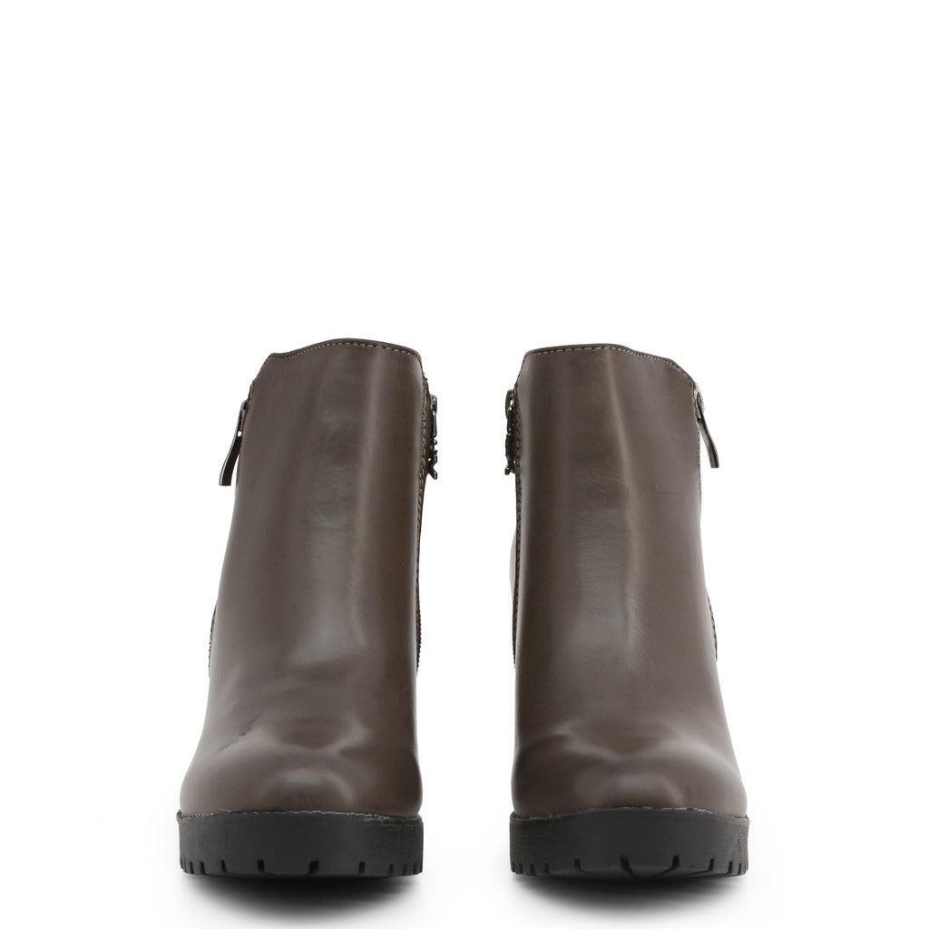 Xti Studs Dark Grey Women's Ankle Boots 04845602
