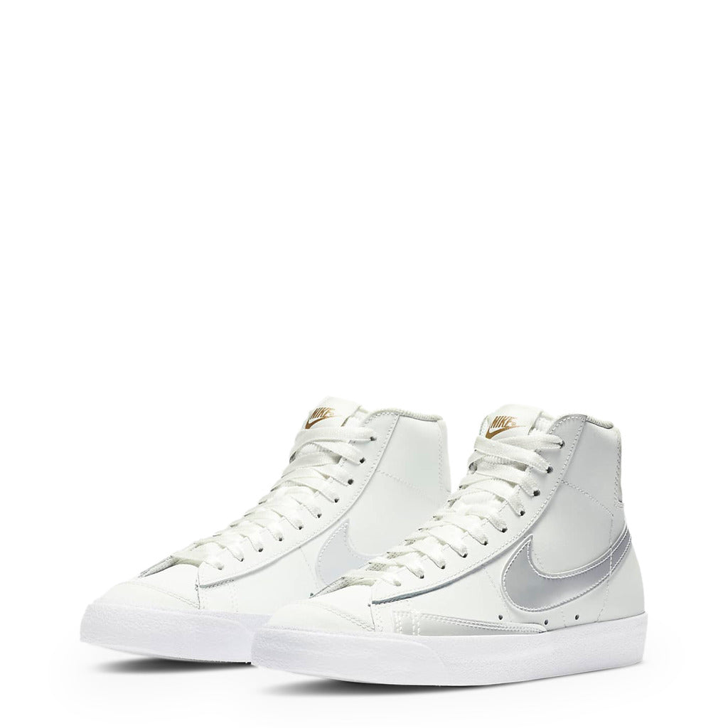 Nike Blazer Mid '77 Summit White/Dark Beetroot/White Women's Shoes DD6610-100