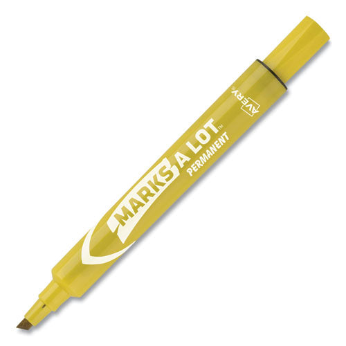 Avery MARKS A LOT Large Desk-Style Permanent Marker, Broad Chisel Tip, Yellow, Dozen (8882) 08882