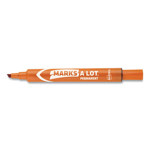 Avery MARKS A LOT Large Desk-Style Permanent Marker, Broad Chisel Tip, Orange, Dozen (8883) 08883
