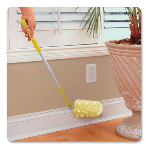Swiffer Heavy Duty Dusters Starter Kit, Handle Extends to 3 ft, 1 Handle with 12 Duster Refills 77300