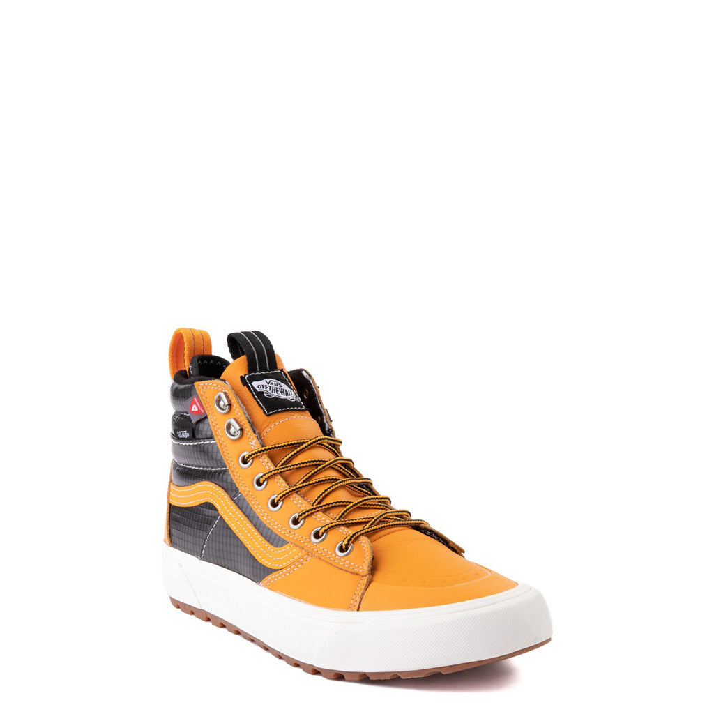 Vans shops SK8-Hi Mte 2.0 NWT- Men 8.5 / women 10